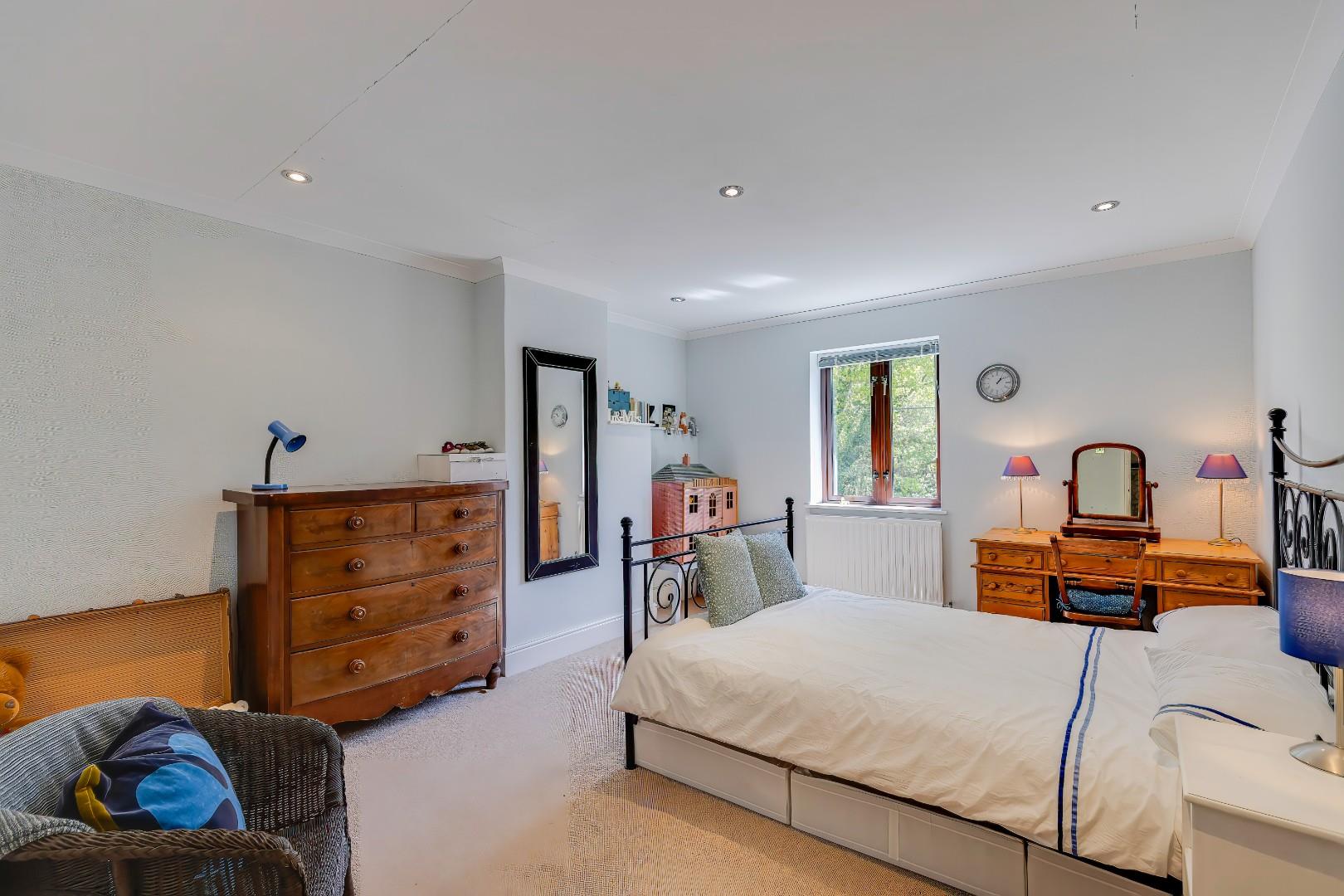 Brynderi, Trehedyn Lane, Gwern-Y-Steeple, Peterston-Super-Ely, Vale Of Glamorgan, CF5 6LG